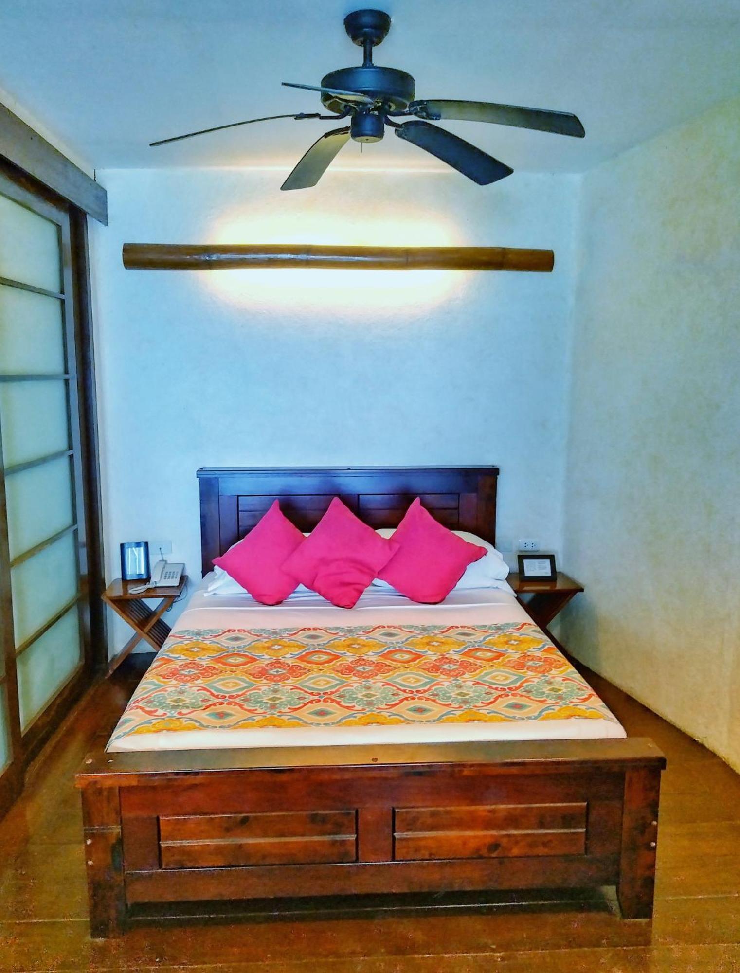 Signature Boracay Punta Rosa Balabag  Экстерьер фото