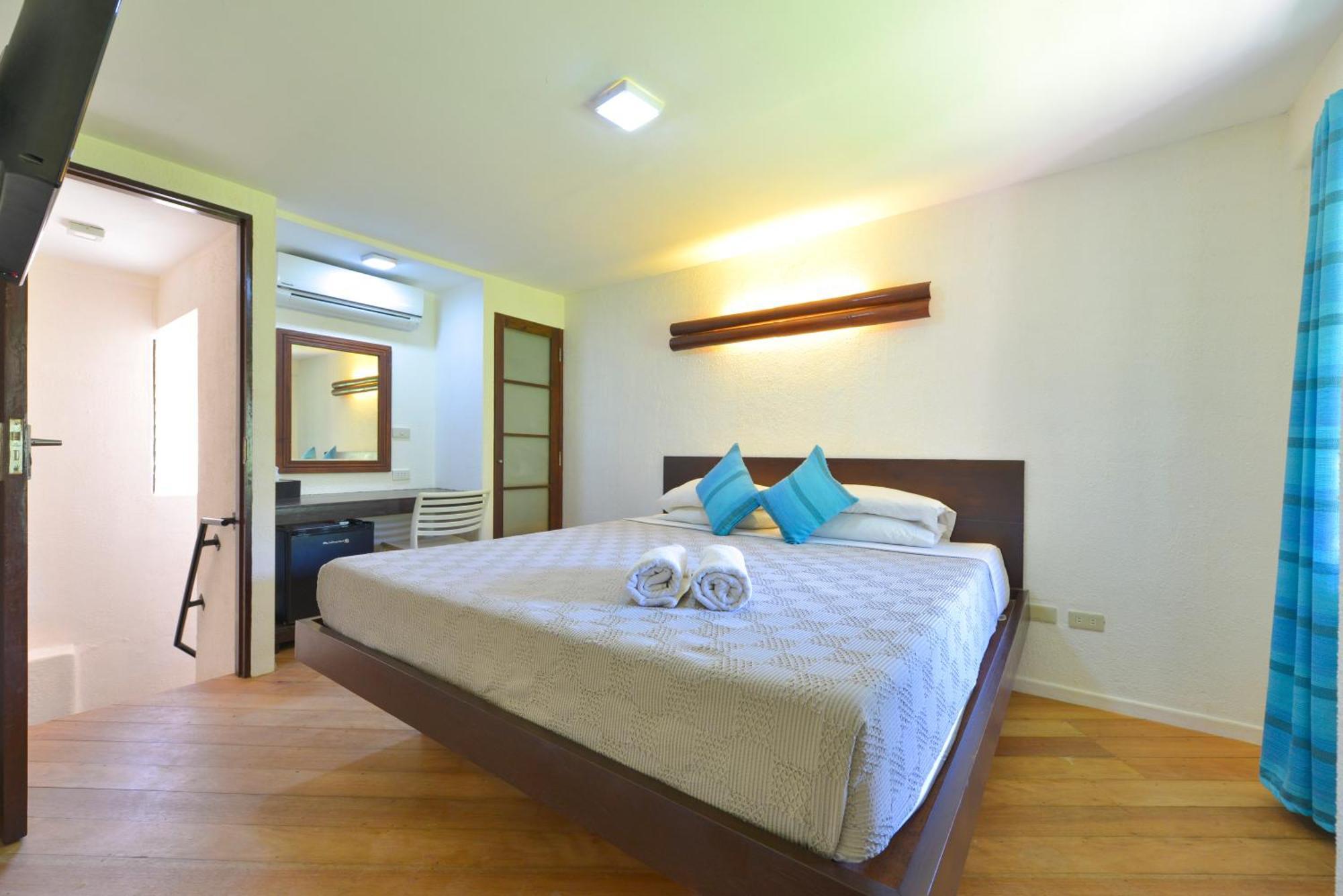 Signature Boracay Punta Rosa Balabag  Экстерьер фото